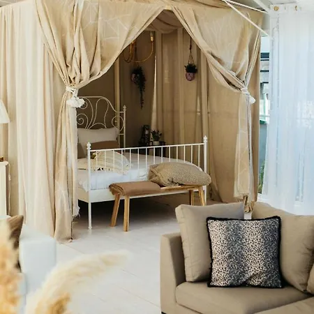 Vakantiewoning Loft - Sauna - Beach - Keukenhof Hébergement de vacances Lisse